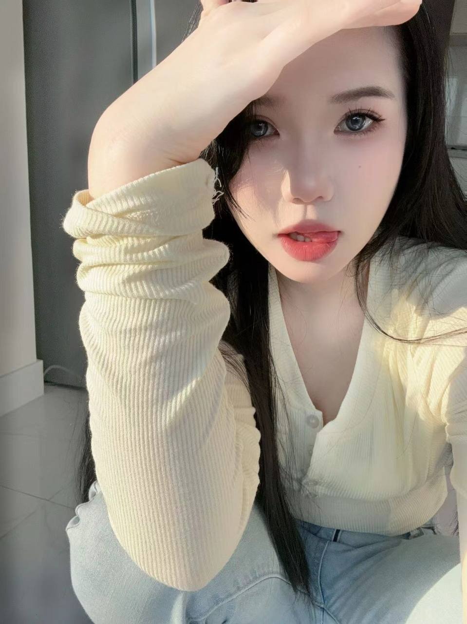 爱丁堡楼凤，爱丁堡找小姐妓院