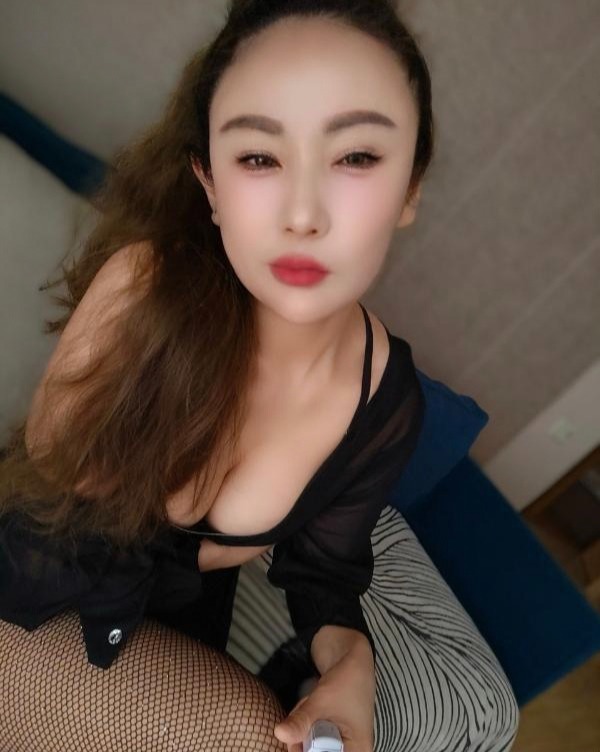 利物浦楼凤一条龙私做